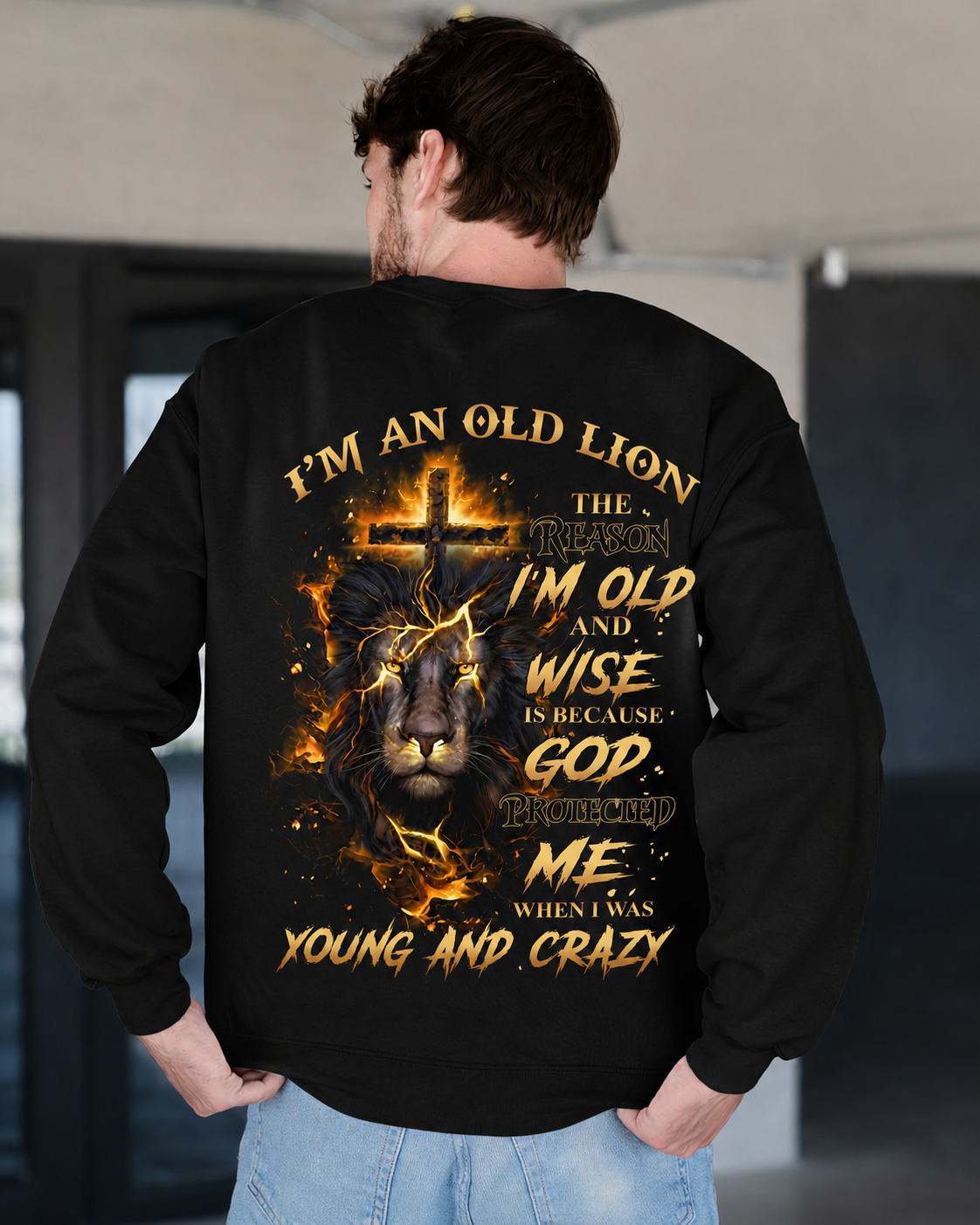 MEN SHIRT – I’m An Old Lion – Birthday Gift For Men - KATE00 (SKU2602-73-00)