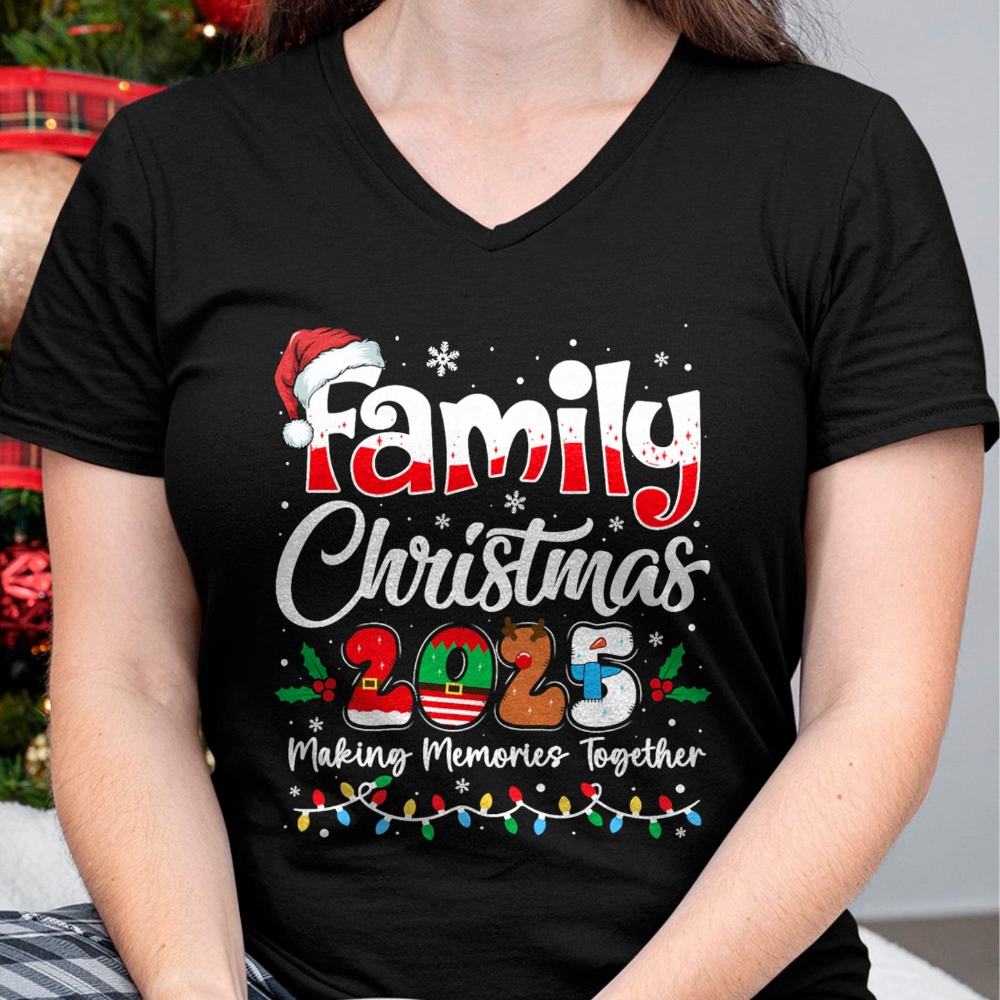 Family Christmas 2025 Matching Outfit Xmas Squad Santa T-Shirt - Christmas Unisex T-Shirt/Hoodie/Sweatshirt - HNDS00