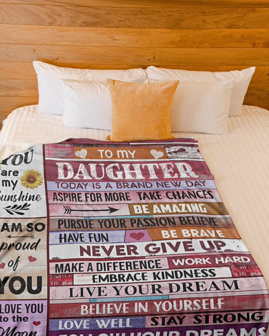 BLANKET FOR DAUGHTER – COMFORT & WARMTH GIFT FROM MOM Sherpa Fleece Quilt Blanket NTTD00 (SKUB-BLK-MOMD2)