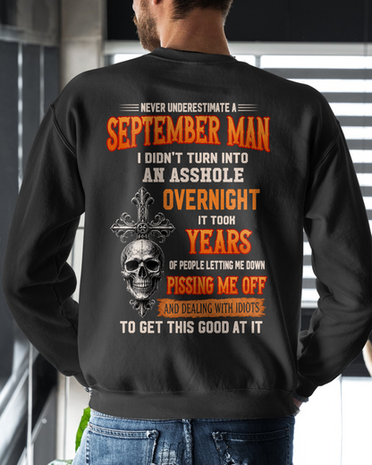 SEPTEMBER - Never Underestimate A September Man - Funny Skull T-Shirt (SKU2607-301-09)