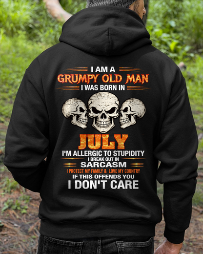JULY – I Am A Grumpy Old Man Born In July Skull Sarcasm Shirt, Funny Gift For Men, Birthday Gift Idea (SKU2603-242-07)