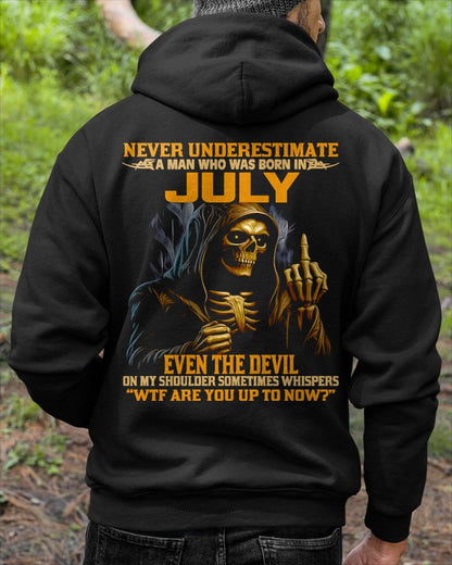 NEVER UNDERESTIMATE A MAN WHO WAS BORN IN JULY - KATE07 male (SKU12-276-07)
